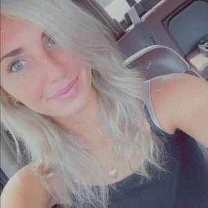 Meet your Posher, Sidney